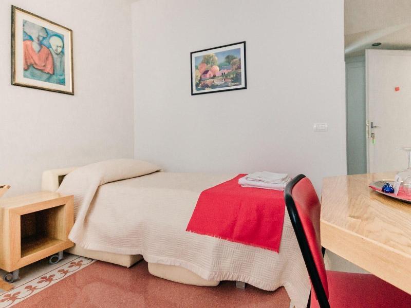 Bed and Breakfast Adriano Augusto Рим Экстерьер фото