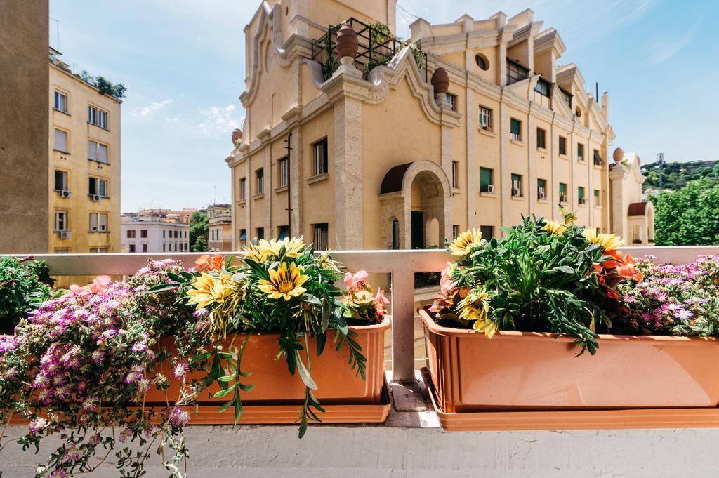 Bed and Breakfast Adriano Augusto Рим Экстерьер фото